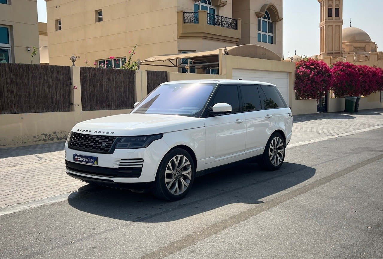 Used 2019 Range Rover HSE for sale in Dubai